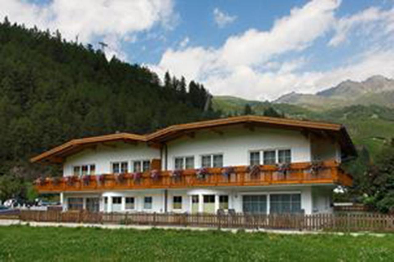 Landhaus Martinus Apartamento Sölden Exterior foto